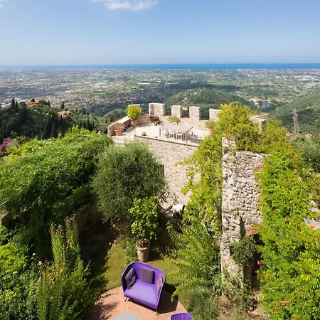 Villa La Rocca *