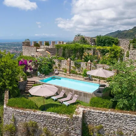 Villa La Rocca